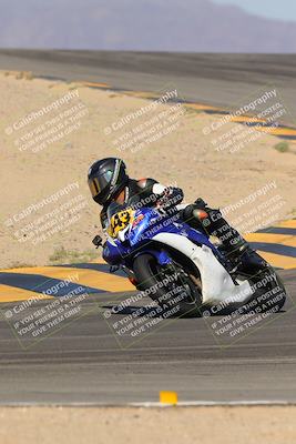 media/Oct-08-2023-CVMA (Sun) [[dbfe88ae3c]]/Race 3 Amateur Supersport Middleweight/